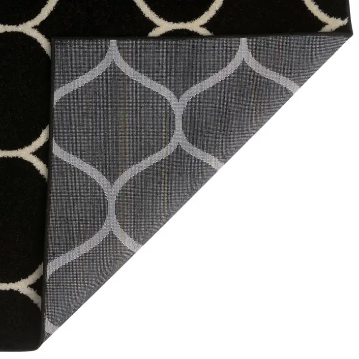 Geometric Rounded Trellis Frieze Rug (Large Rectangular)