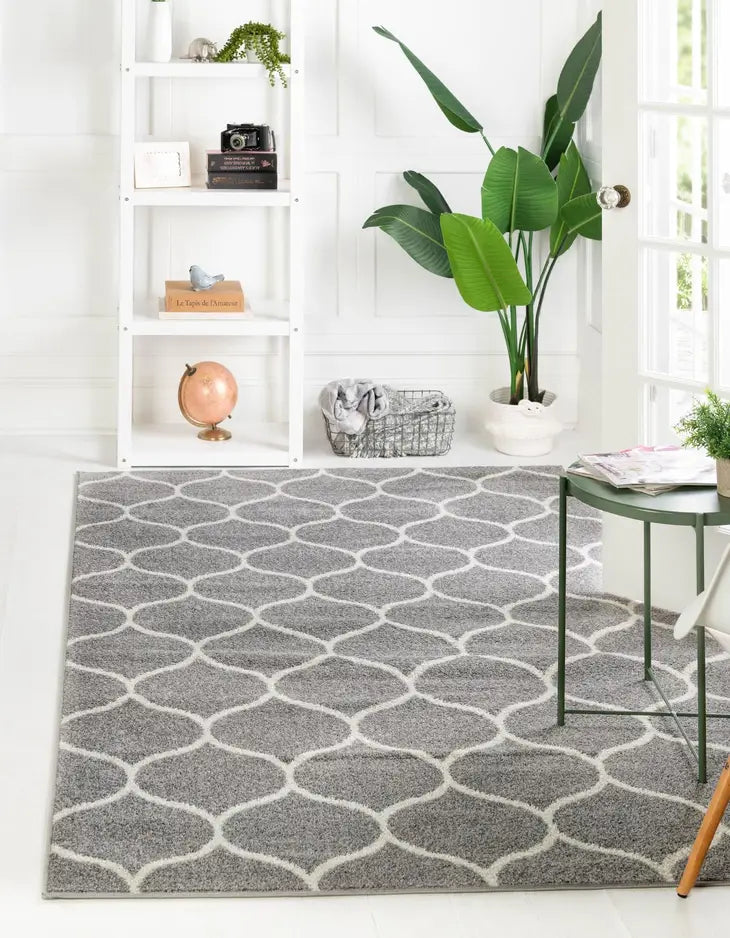 Geometric Rounded Trellis Frieze Rug (Large Rectangular)